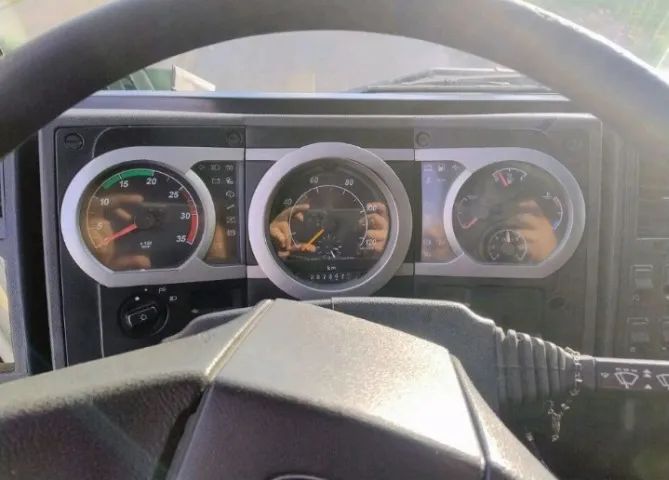 FORD CARGO 815E 2010 - Foto 8