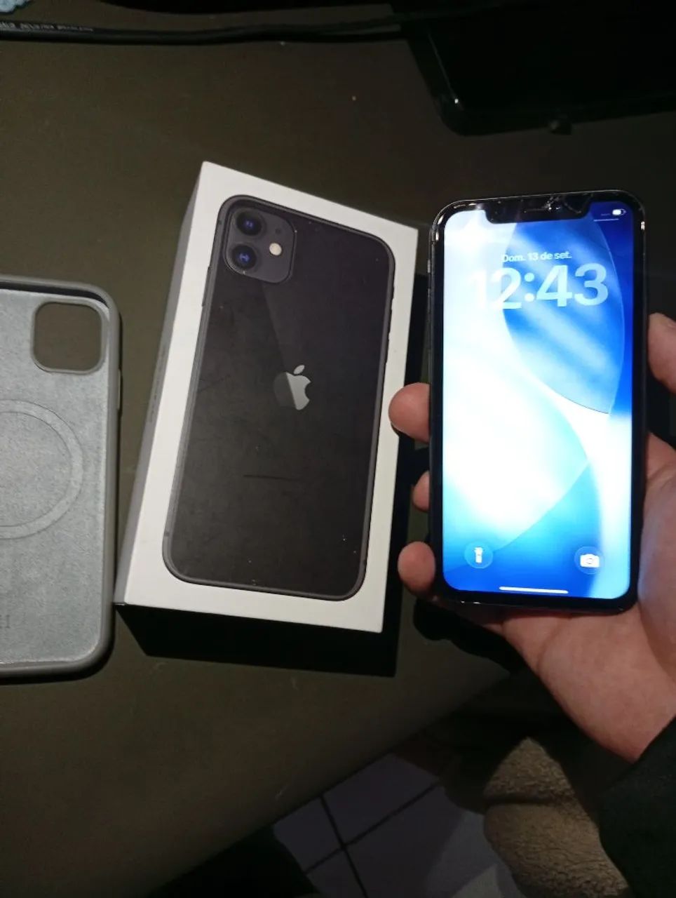 iPhone 11  - Foto 4