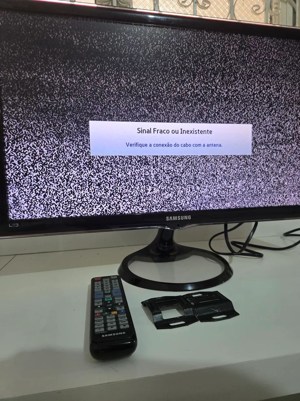 TV Samsung 32 polegadas com suporte de parede - Foto 3