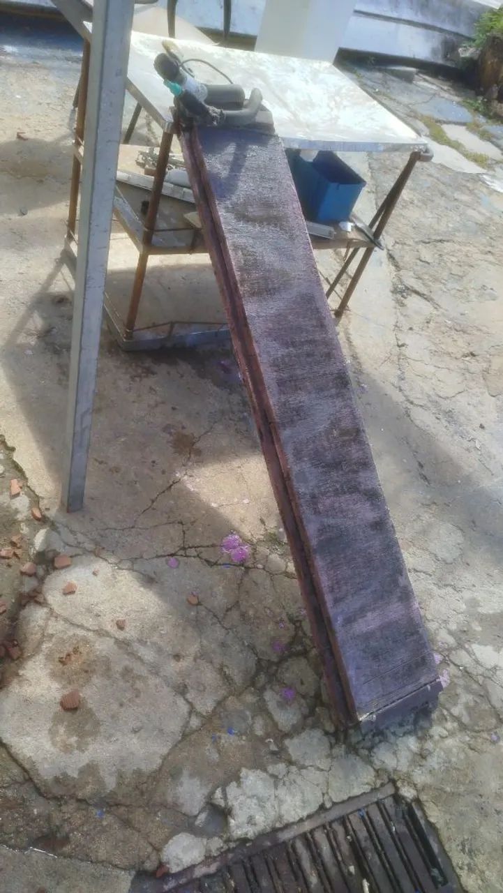 Manutenção em aparelho de ar-condicionado. - Foto 2
