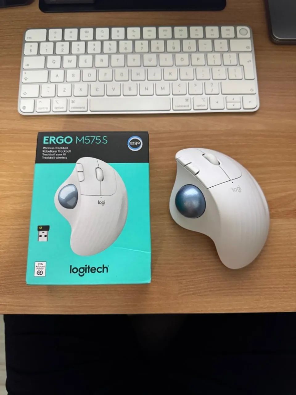 Logitech M575s441992363765278722