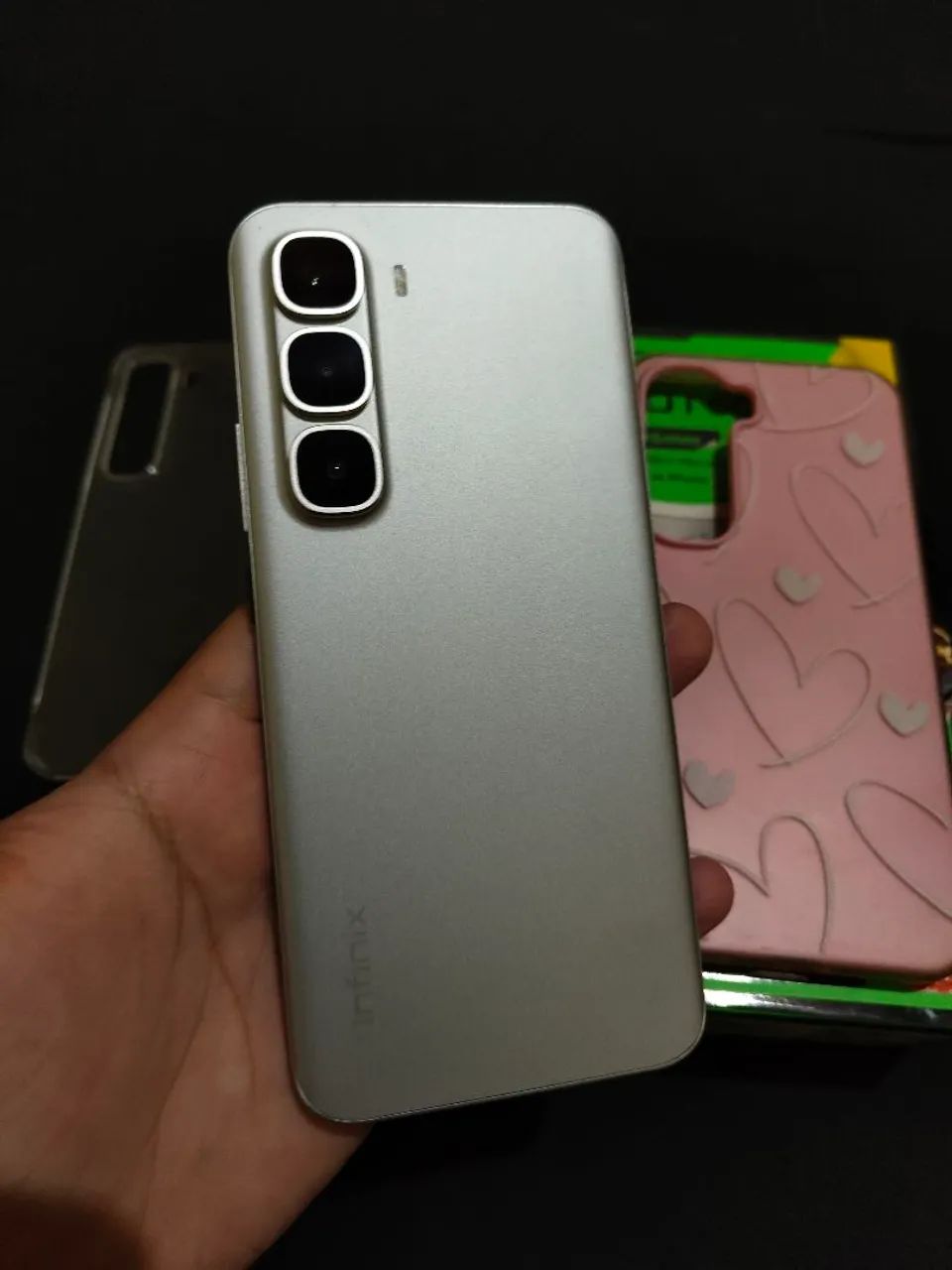 Infinix hot 60 Pro Plus 256g 16 de ram  - Foto 3