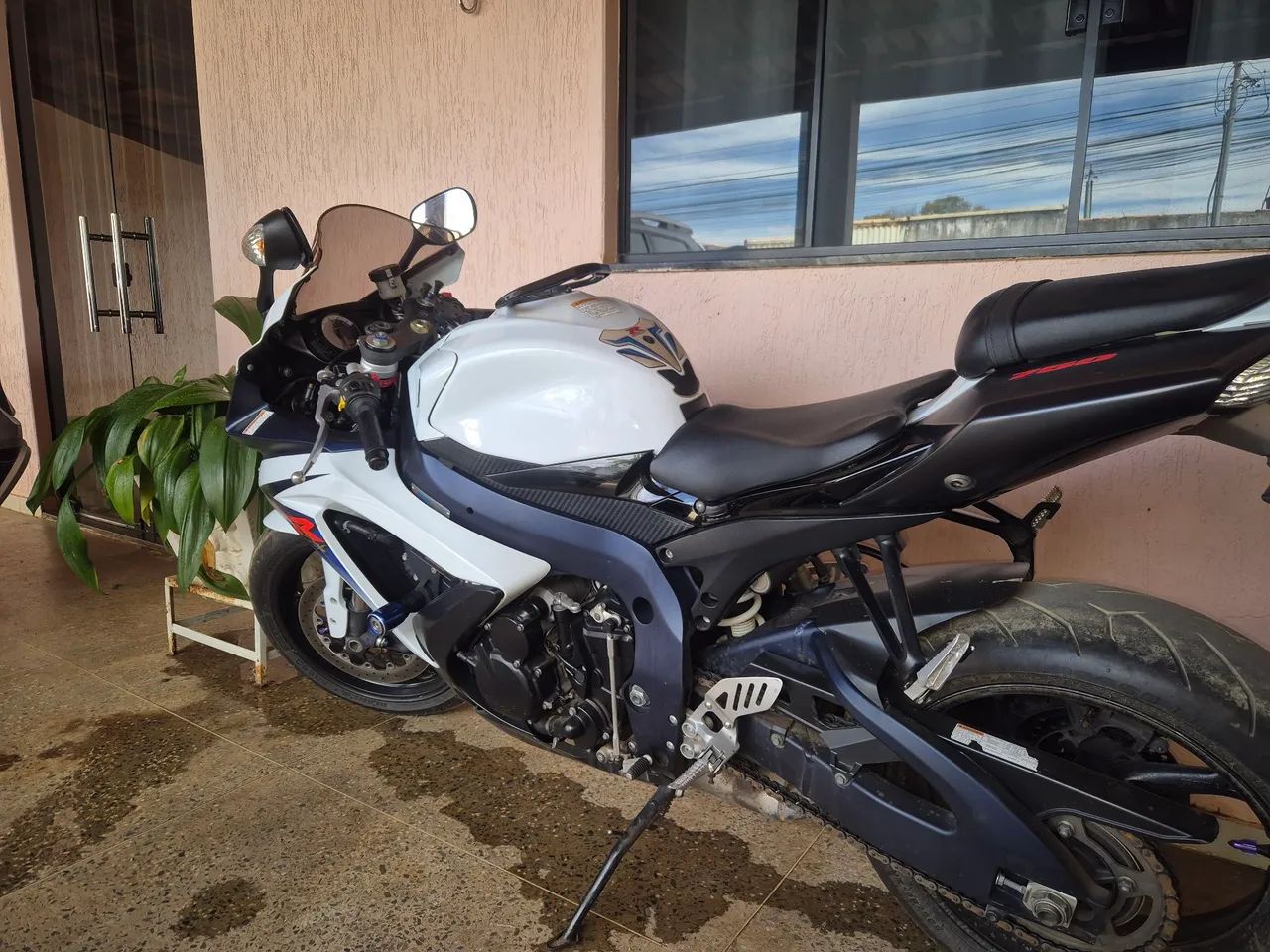 Moto muito nova só pegar e andar! - Foto 2