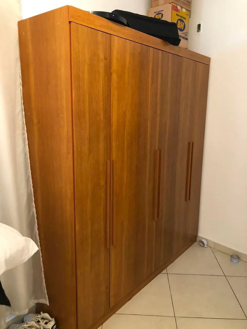 guarda roupa 6 portas novo 