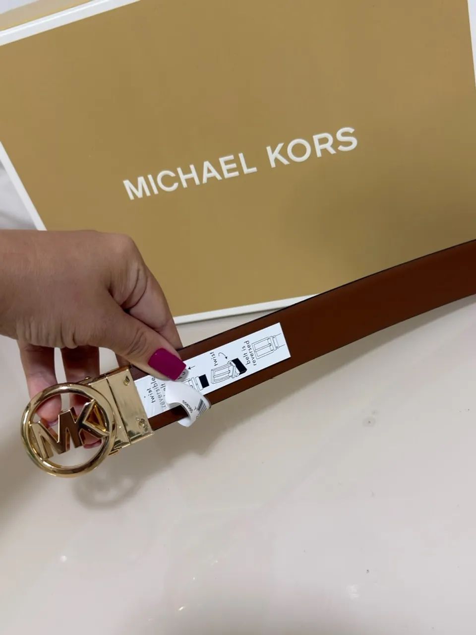 Kit Michael Kors com Bolsa,  carteira e cinto!  - Foto 5