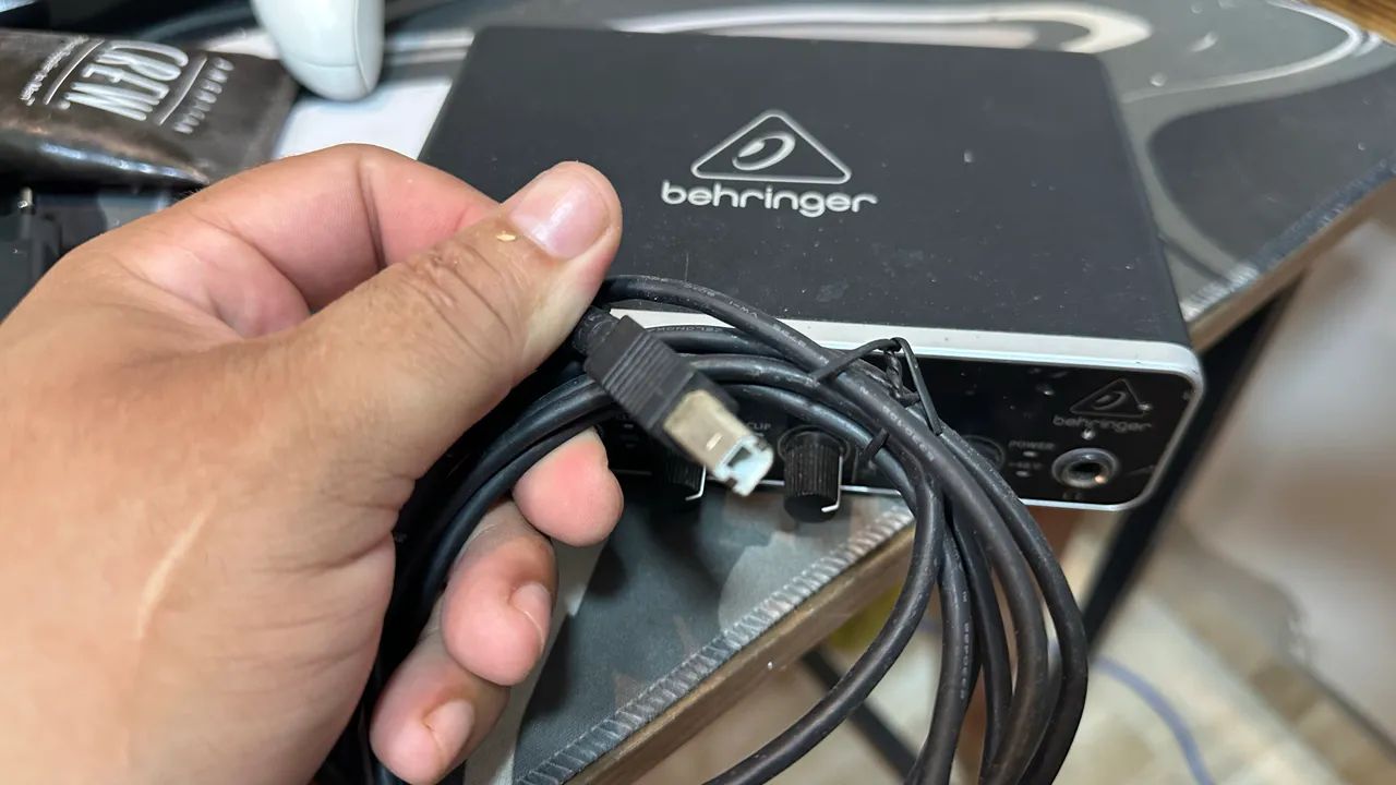 Interface de Áudio Behinger UMC22 - Foto 4