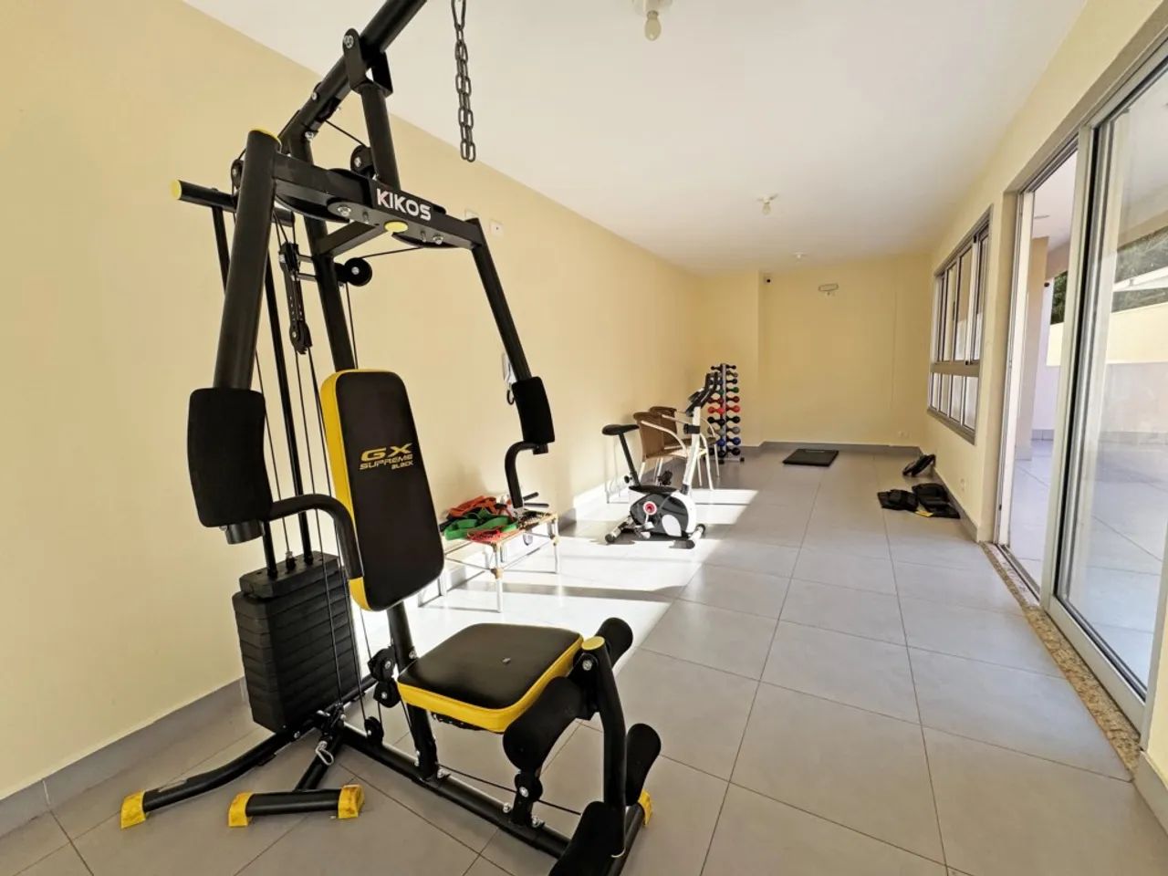 Apartamento para alugar no Edifício Lounge 163 na Zona 07 em Maringá