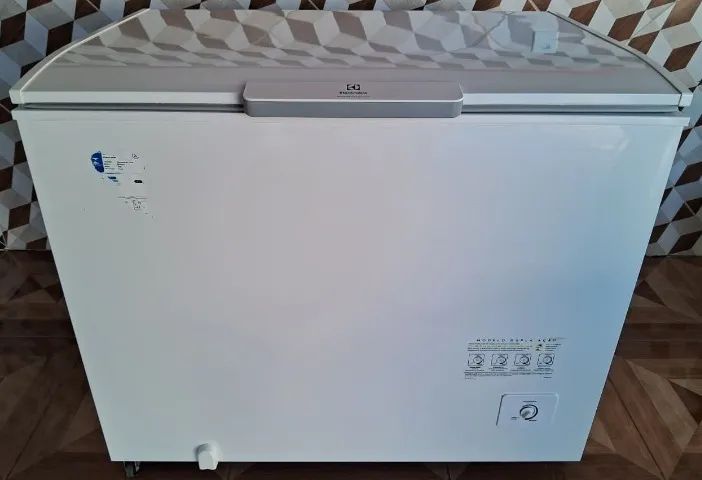 Freezer Electrolux de uma porta