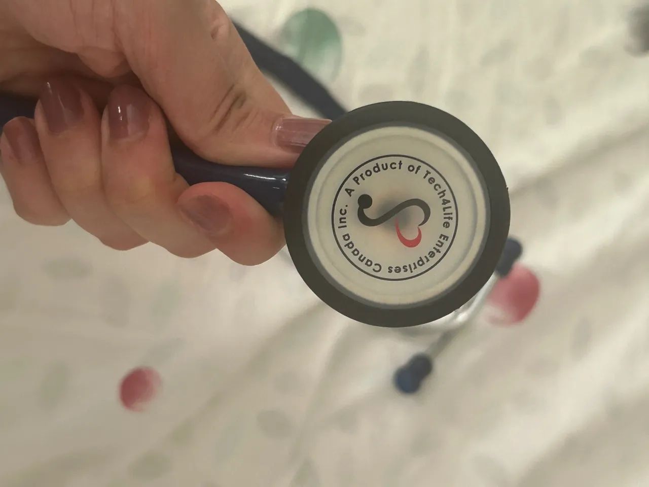 Estetoscópio médico azul  - Foto 3