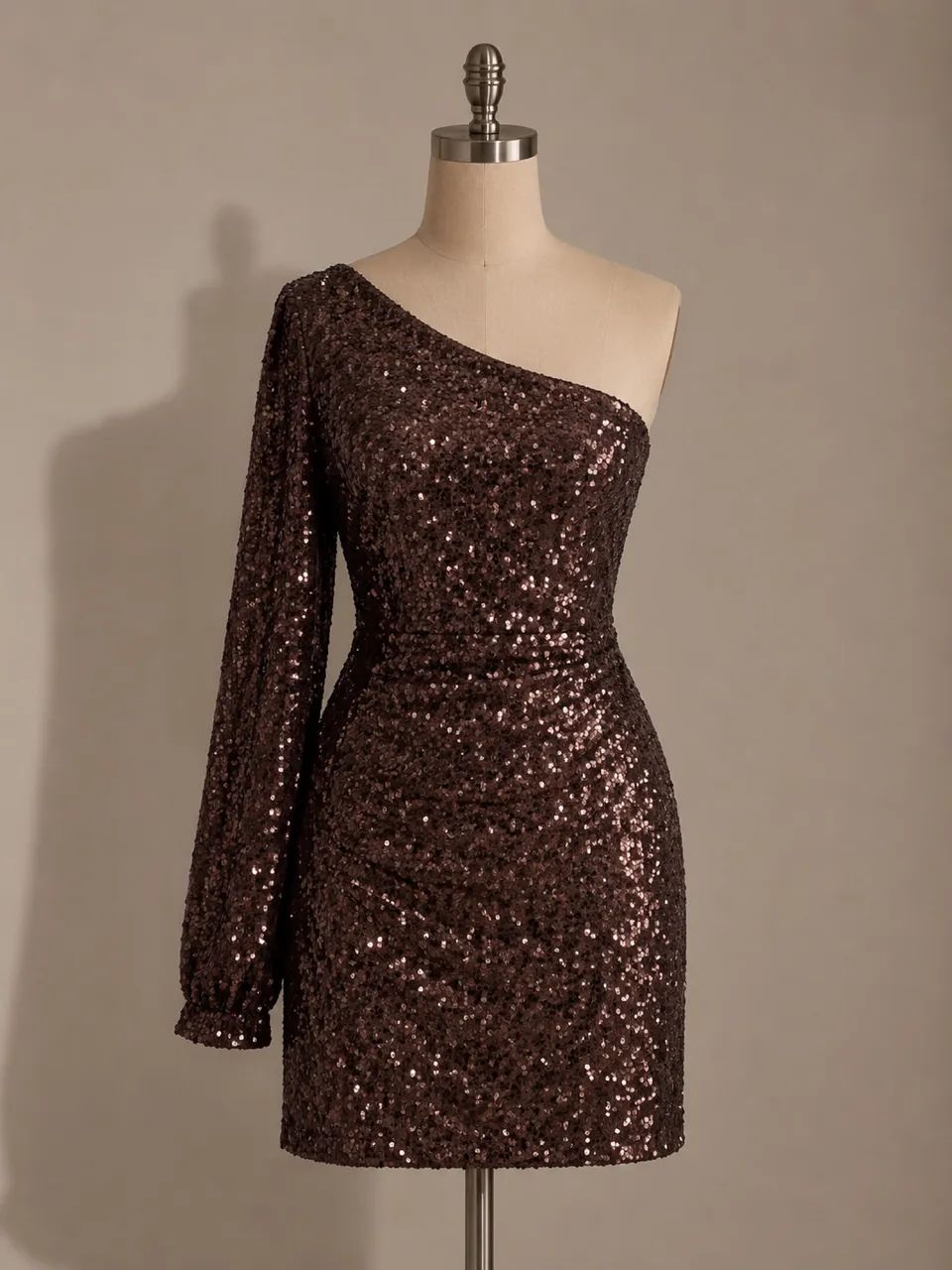vestido marrom de paite 