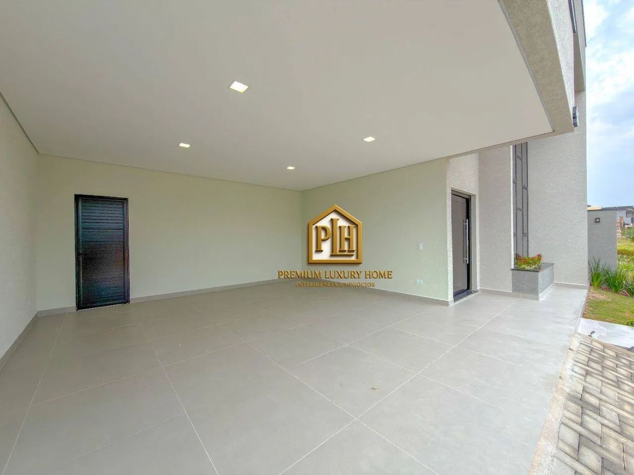 CASA 100% TÉRREA - 3 SUITES - CONDOMINIO DENTRO DA CIDADE - Foto 3
