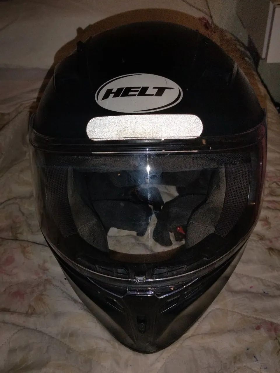 Capacete HELT POLAR usado com marcas de uso - Foto 2