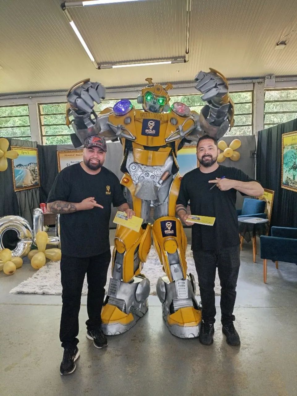 Vendo Robô Bumblebee  - Foto 2