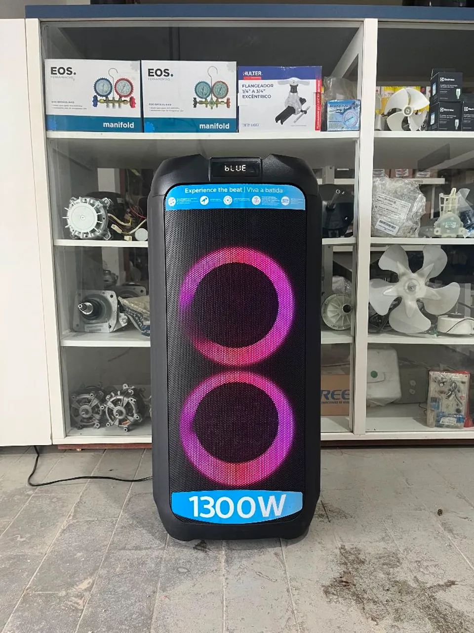 Estou vendendo caixa completa. - Foto 2