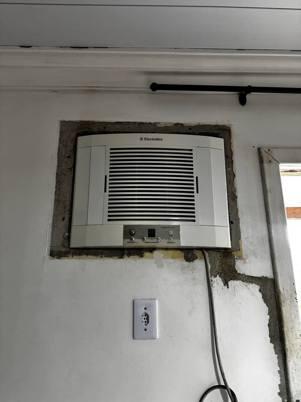 Ar condicionado de janela 7.500 btus  - Foto 2