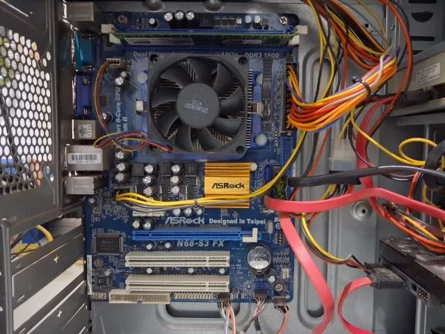 CPU Desktop Computador AMD Sempron 145 2.80GHz  c/ SSD - Foto 5