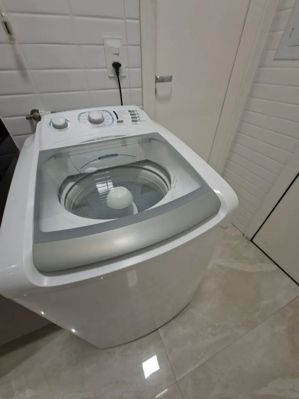 Maquina de lavar - Foto 5
