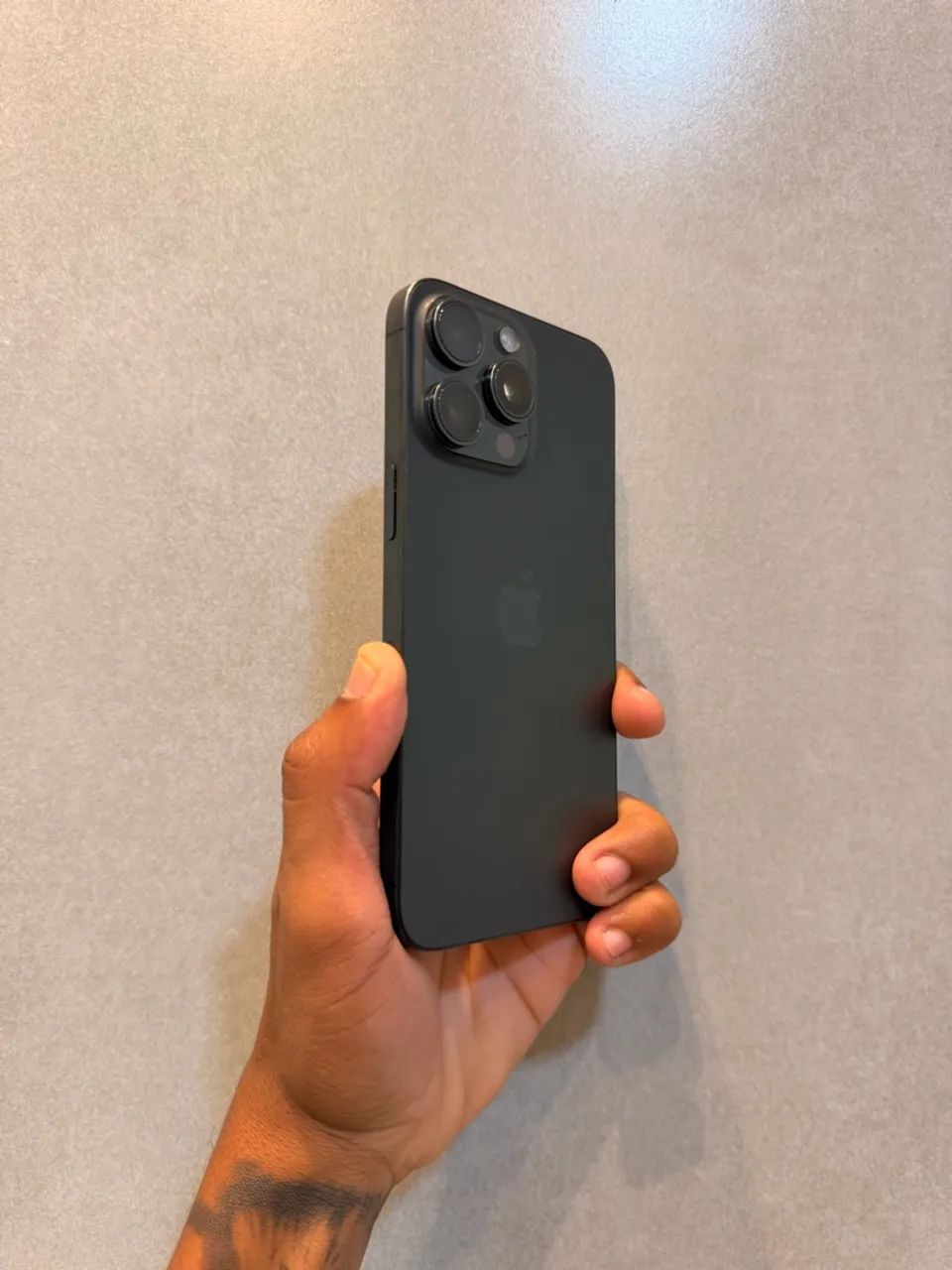 iPhone 15 Pro Max 256 - Foto 3