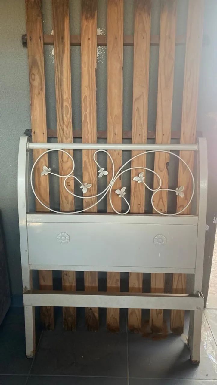 Vende-se tudo