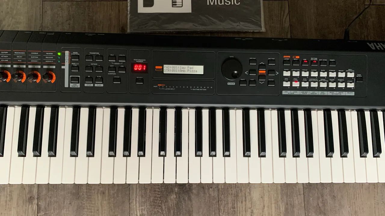 Yamaha mx 61  - Foto 5
