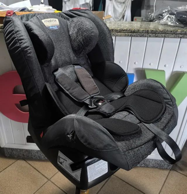 Cadeira Auto Burigotto Matrix Zero a 25kg. Grafite