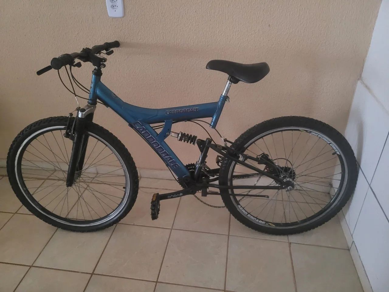 Bicicleta  - Foto 2
