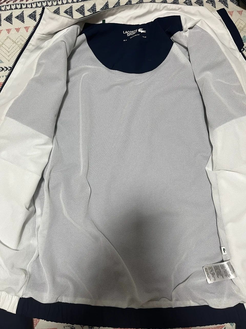 Jaqueta Corta-Vento Lacoste Masculina - Azul Marinho e Branco - Foto 3