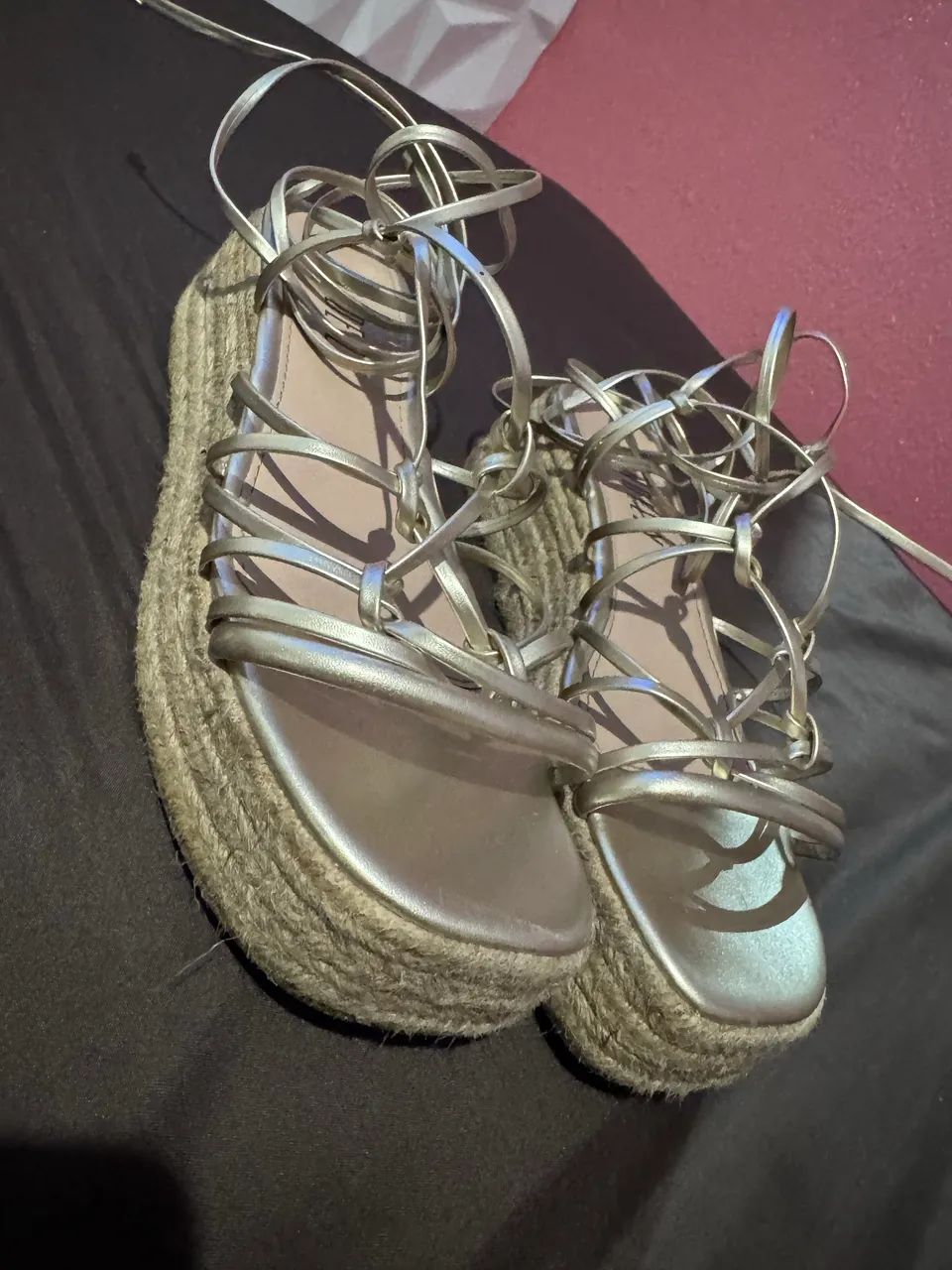 Vendo sandália 38 - Foto 2