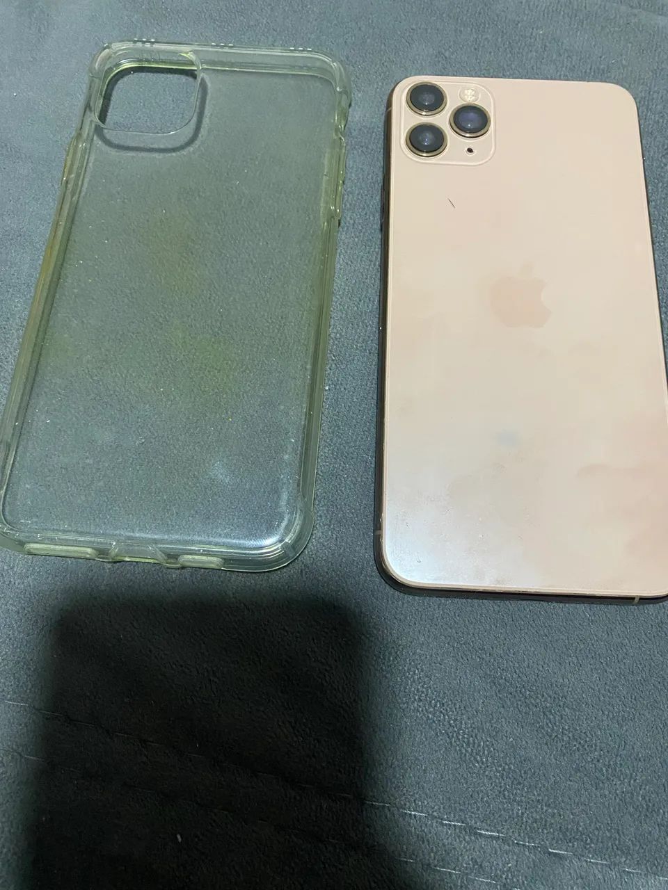 iPhone 11 Pro Max 256 gigas quebrado - Foto 3