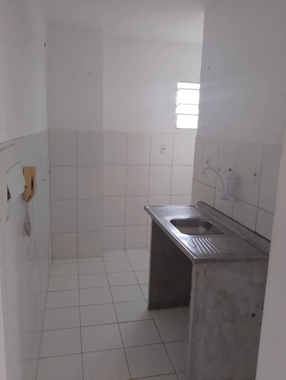 Alugo apartamento 