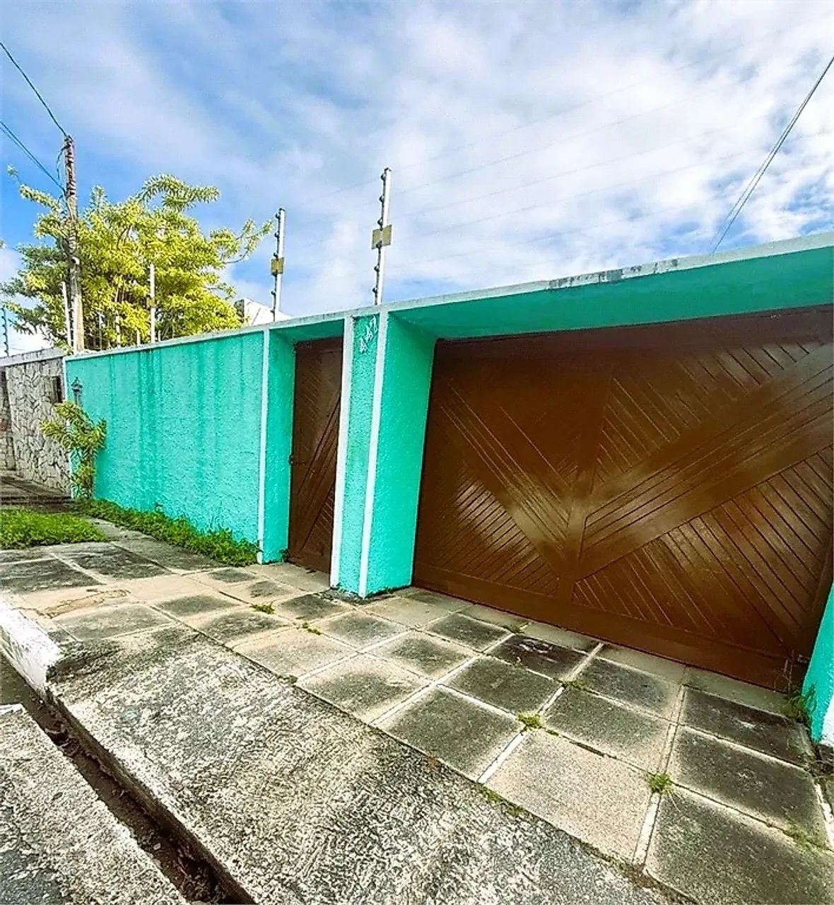 Casa 3 Quartos com 1 Suíte e 222m² - Pitanguinha