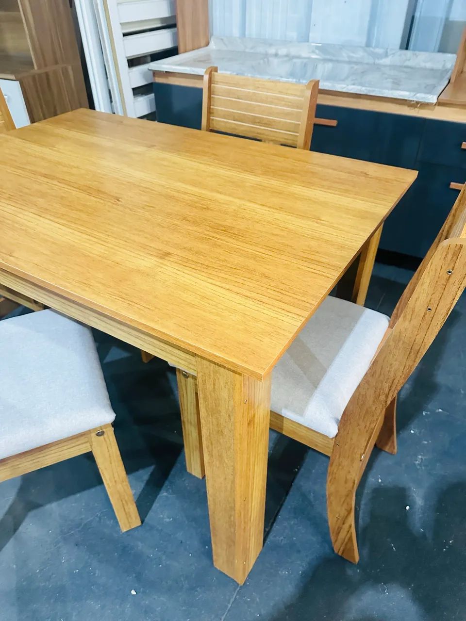 Mesa com 4 cadeiras / NOVO / ENTREGAMOS  - Foto 3
