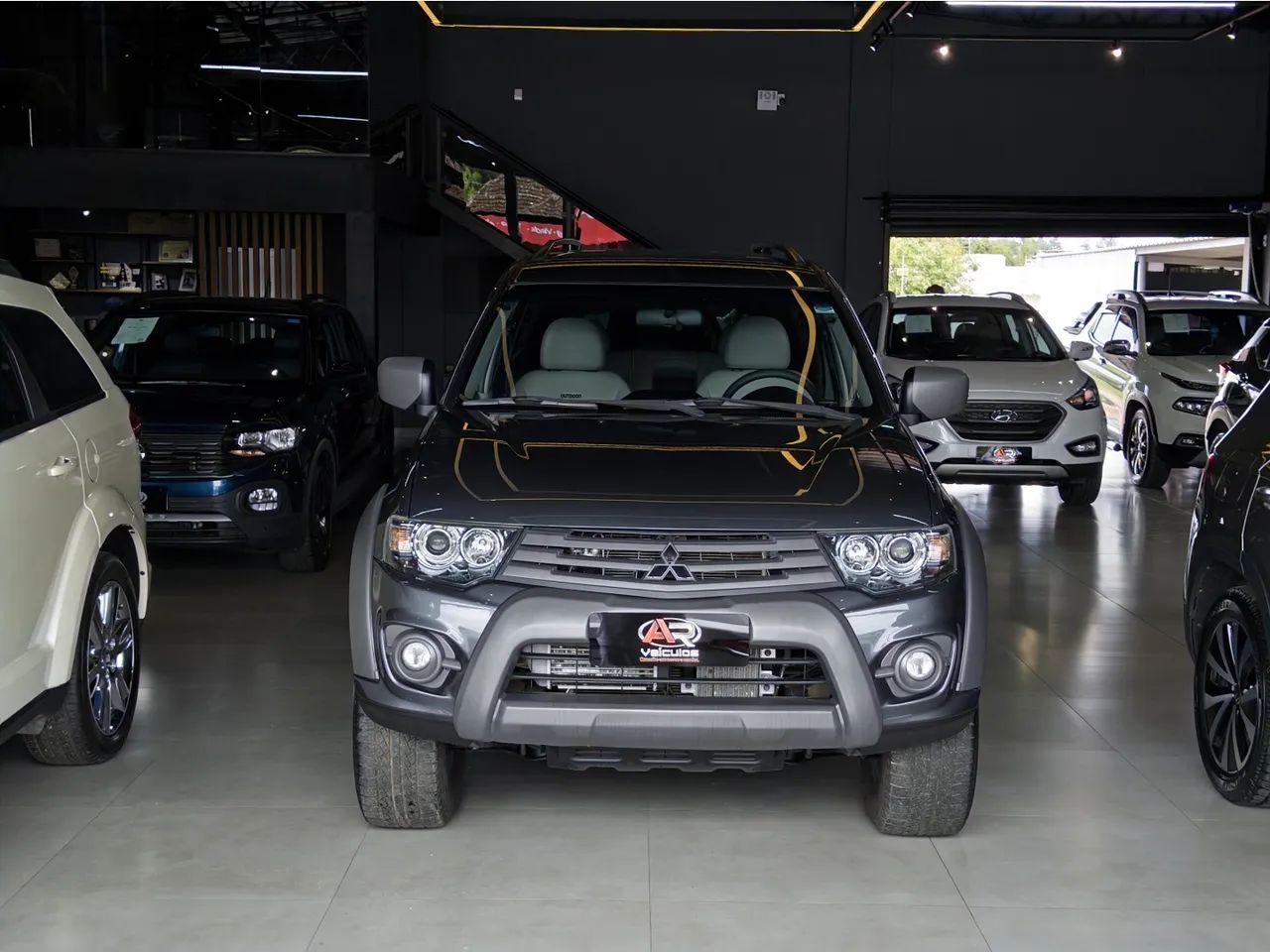 Mitsubishi Pajero Pajero OUTDOOR 3.2 4x4 T.I. Dies.5p Aut. 2017