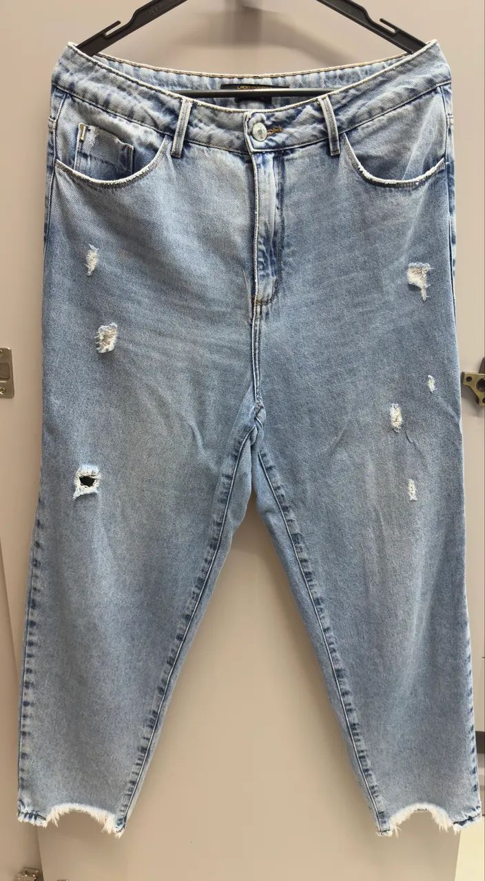 calça jeans mom lado avesso