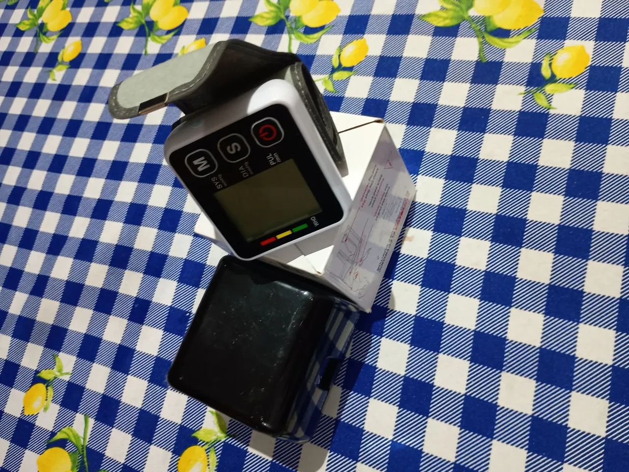 Aparelho de pressão de pulso  - Foto 2