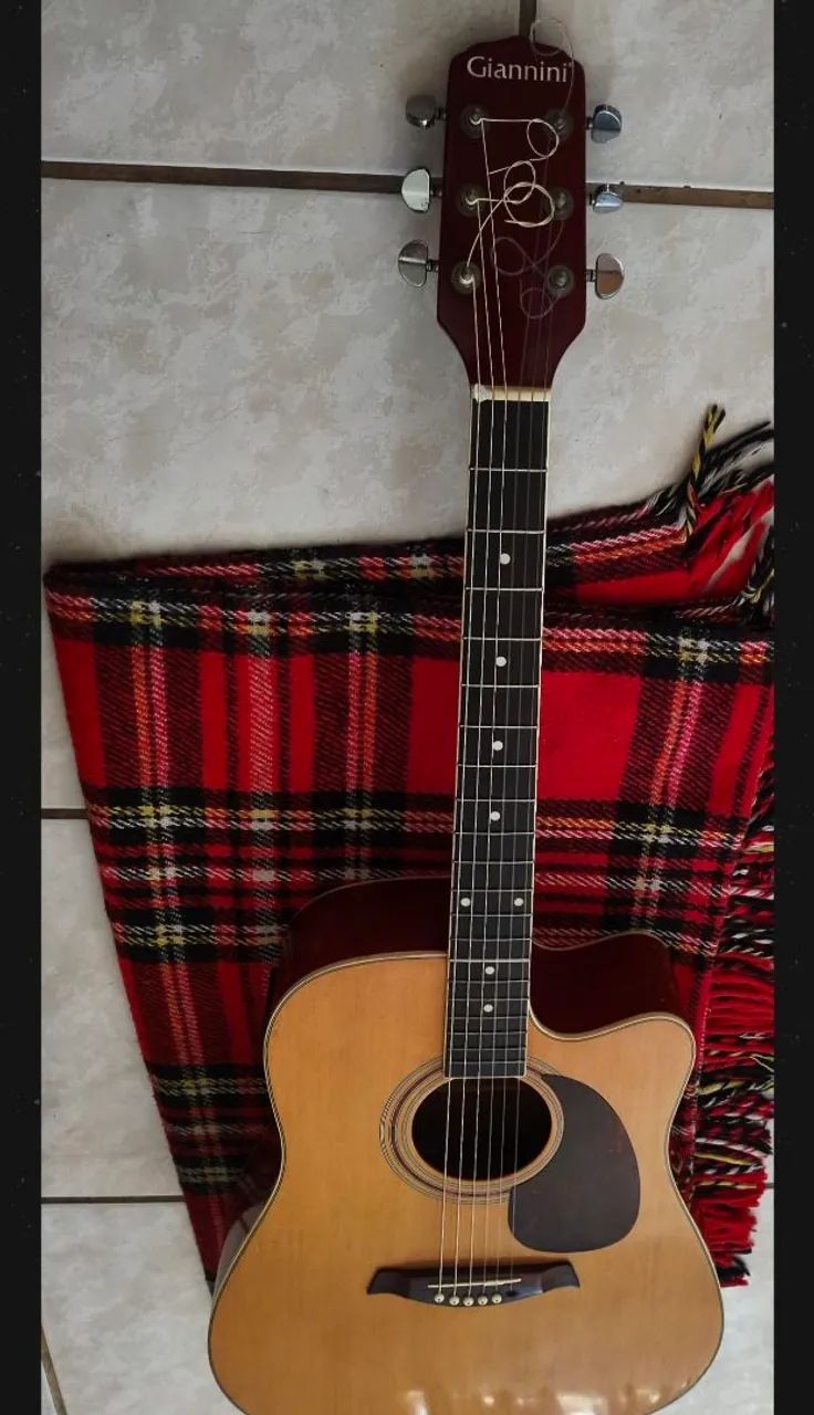 Violão elétrico 
