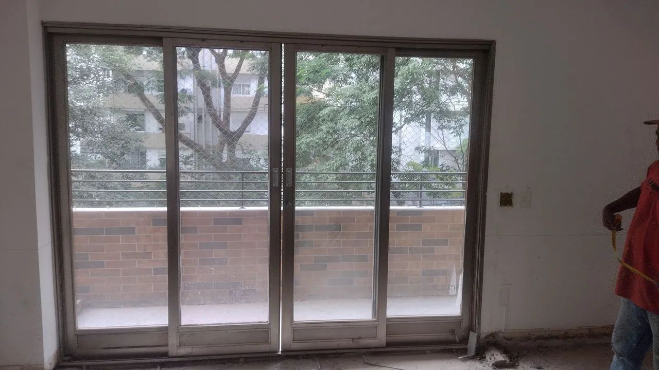 Portas de correr 2,86x 2,16
