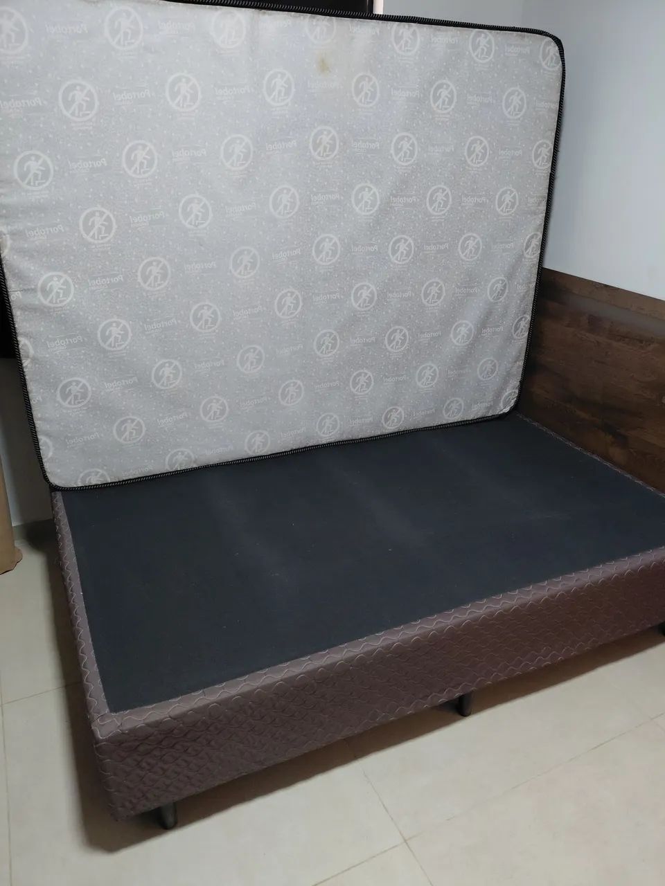 Cama com colchão  - Foto 2