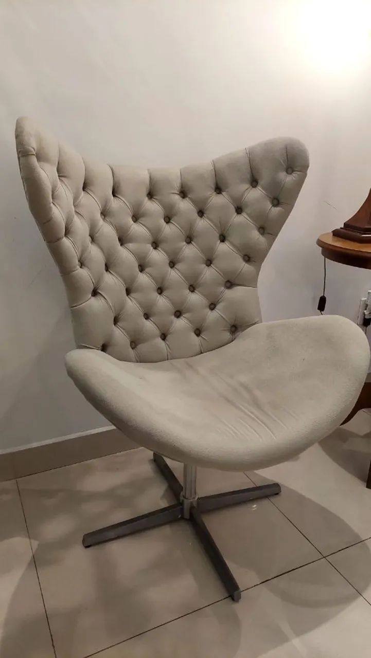 Vendo cadeira decorativa!