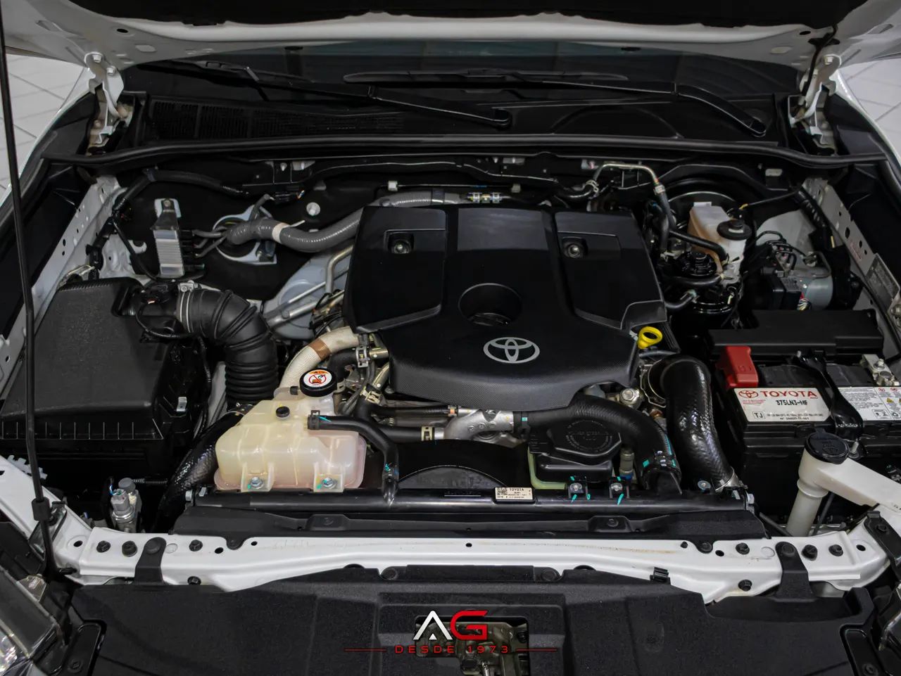 Toyota Hilux CD SRX Plus 4x4 2.8 TDI Die. Aut., foto 20 de 20