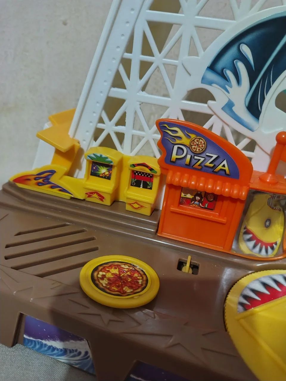 Hot wheels pista parque do tubarão completa! - Foto 5