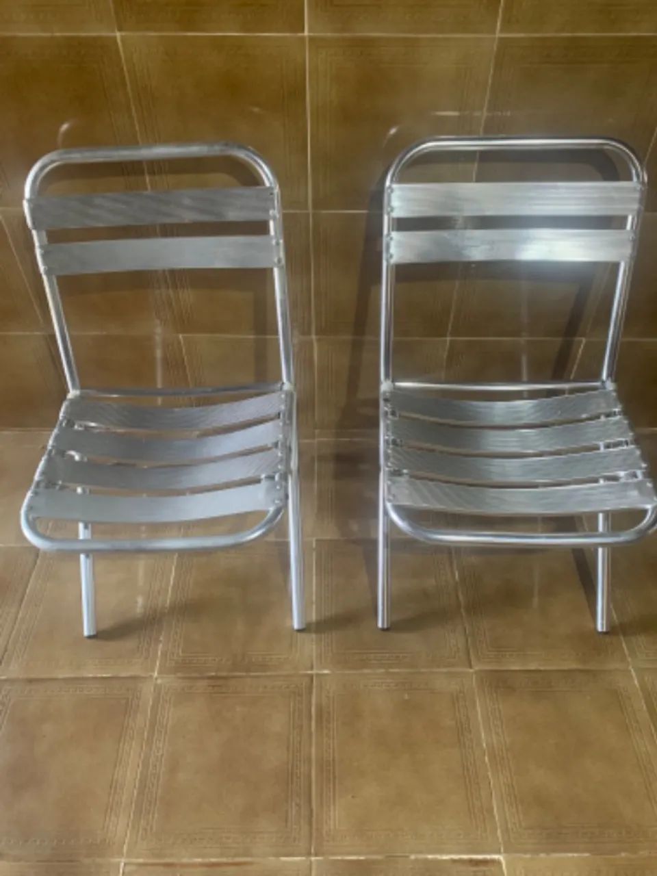 Cadeira em aluminio