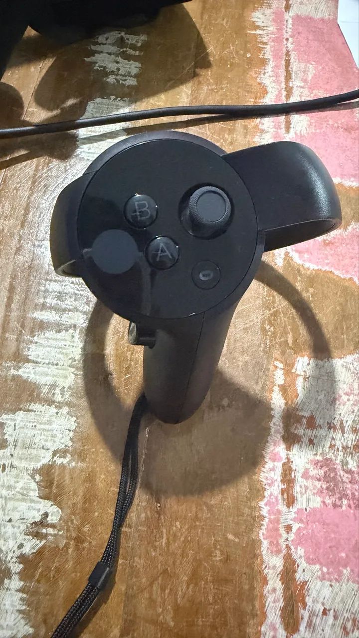 Óculos de Realidade Virtual Oculus Rift - Novo - Funciona Apenas em PC - Foto 4