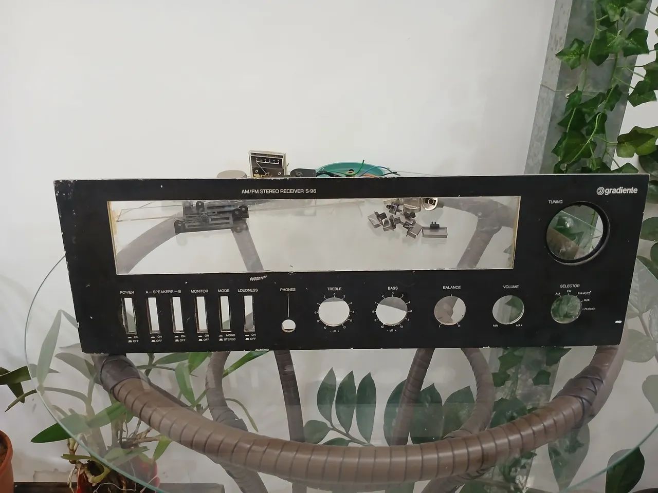 Painel frontal Receiver Gradiente S96 para restauro 