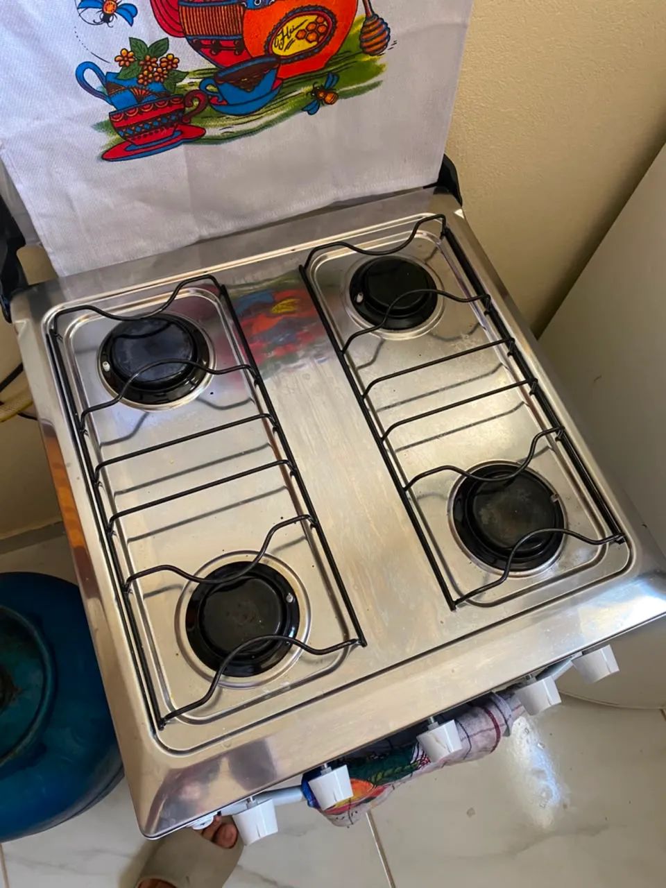 Armário de cozinha e fogão  - Foto 4