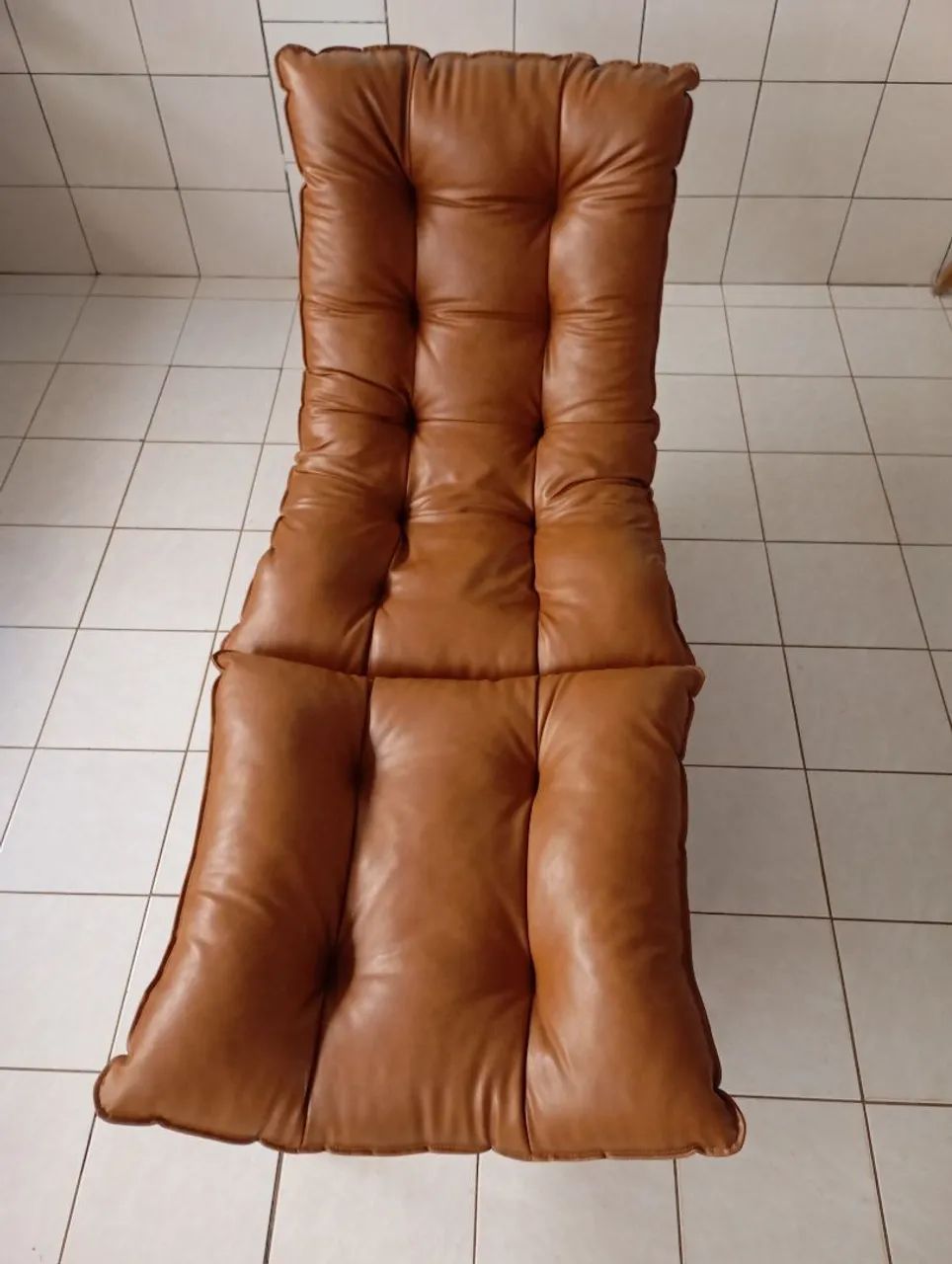 Poltrona Costela de Adão - R$1.500,00 - Foto 4