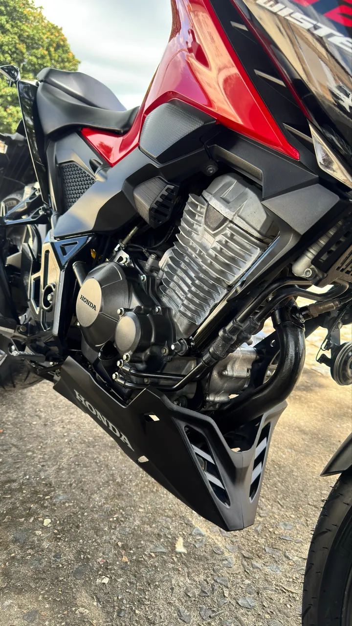 CB 300F Twister Abs - Foto 4