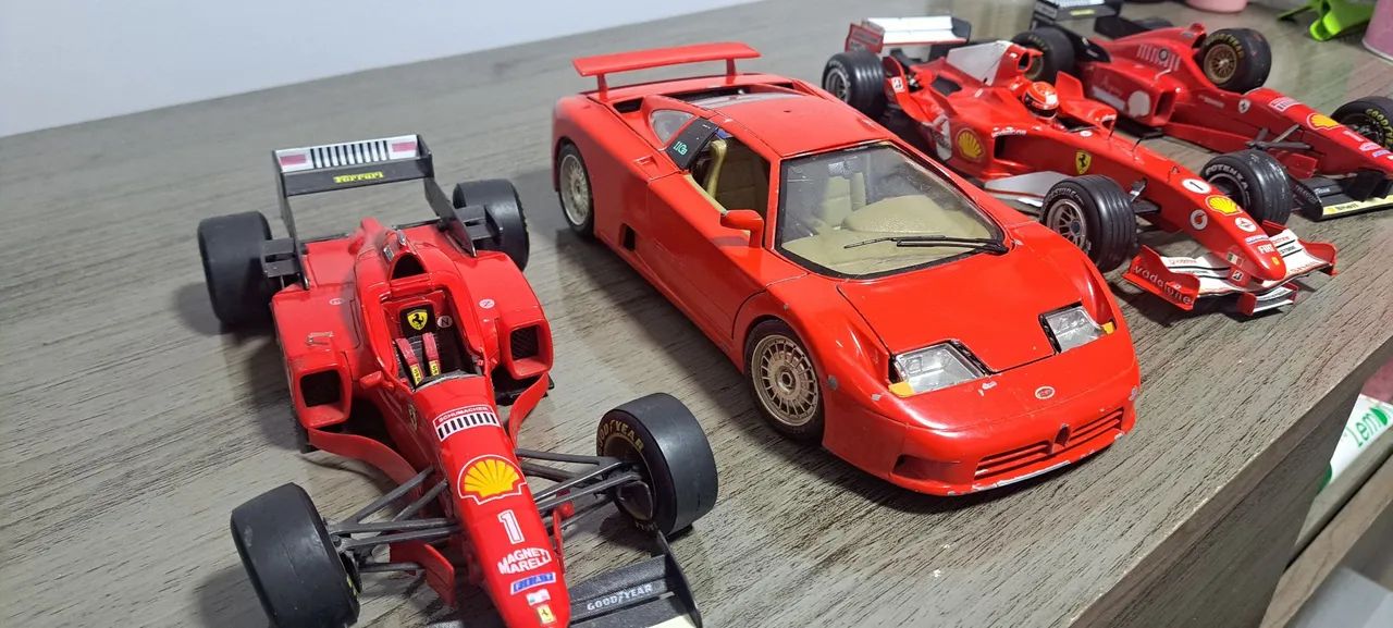 Carrinhos escala 1/18 - Foto 3