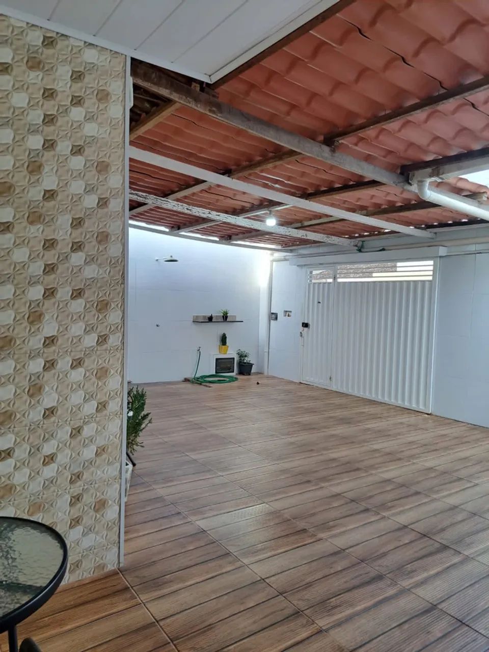 Belíssima casa em condomínio fechado com três quartos  - Foto 2