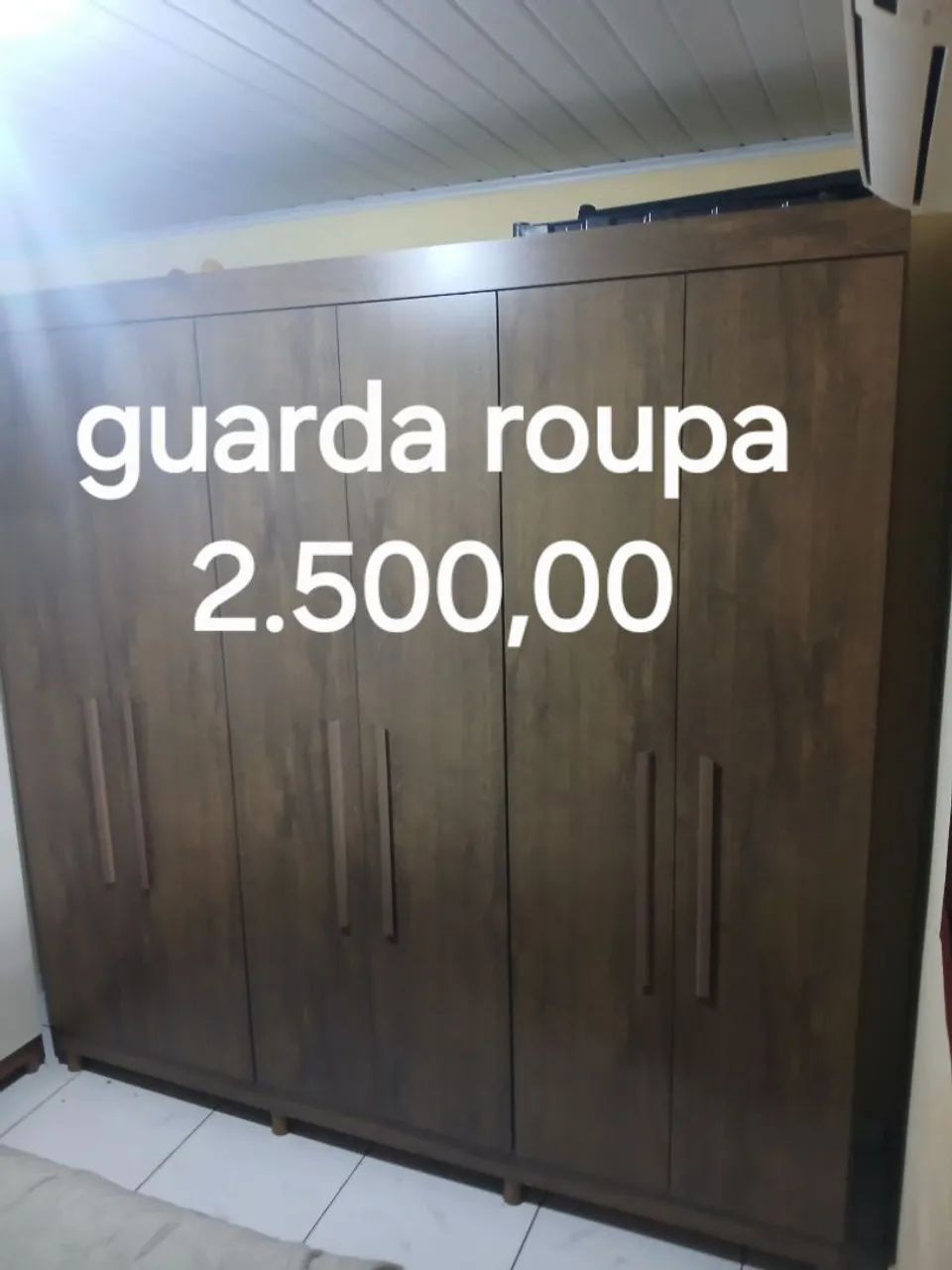 Guarda roupa casal